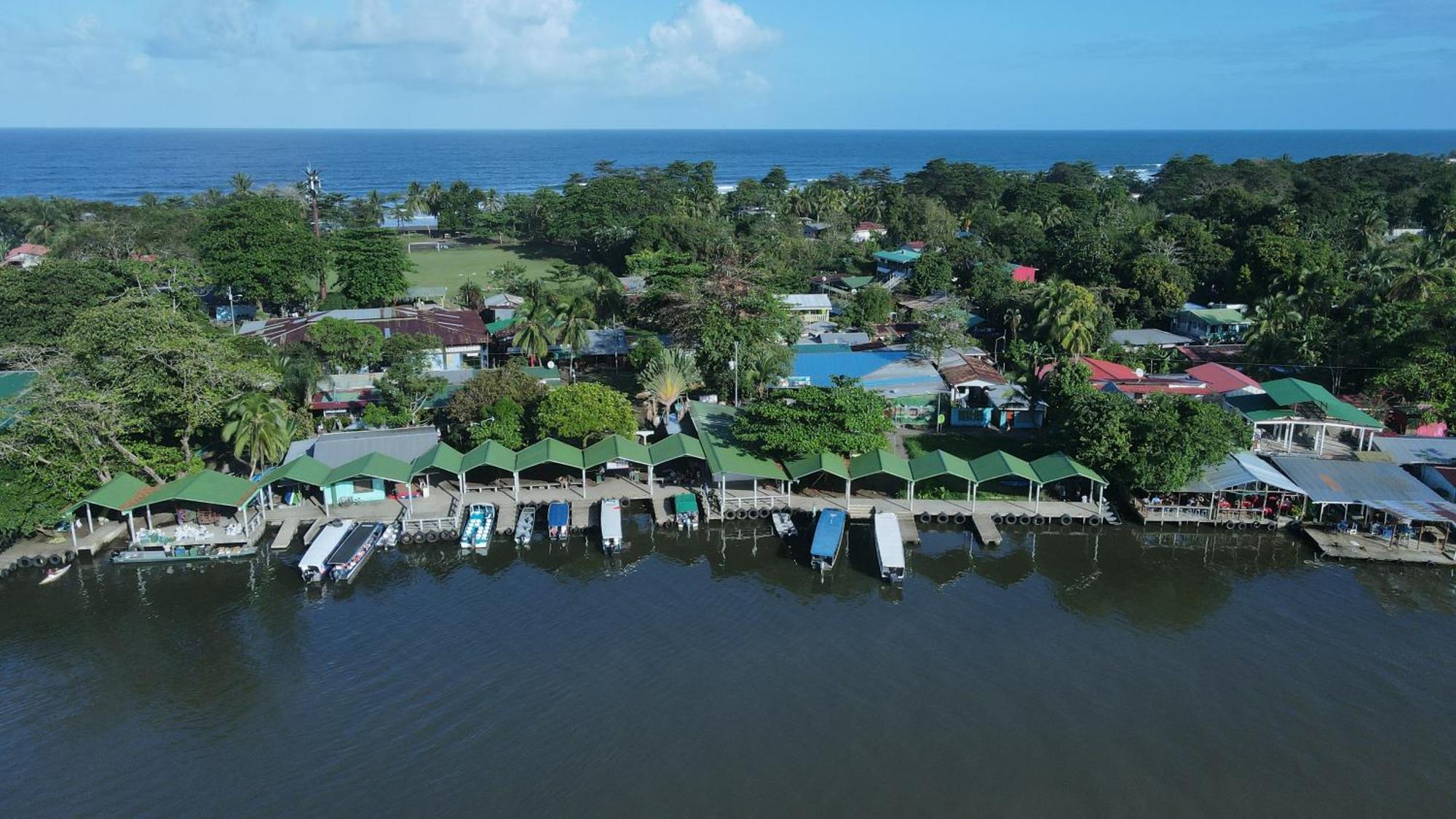 Hostel Tortuguero 7Backpackers Exterior foto